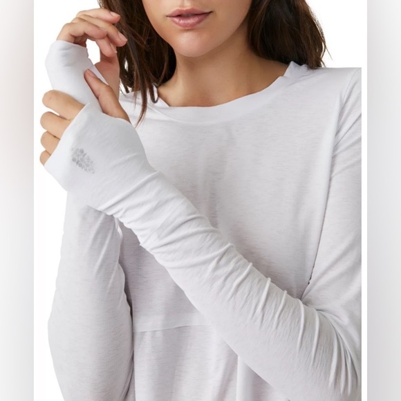 Free People Movement Women’s Breezy Tempo Long Sleeve Tee, NWT - Picture 2 of 13